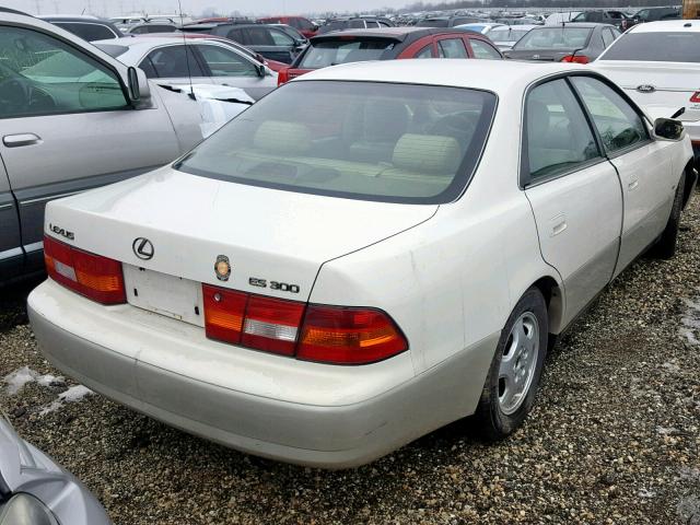 JT8BF28G4X0199325 - 1999 LEXUS ES 300 WHITE photo 4