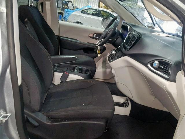 2C4RC1FG9JR315315 - 2018 CHRYSLER PACIFICA T 灰色 照片 5