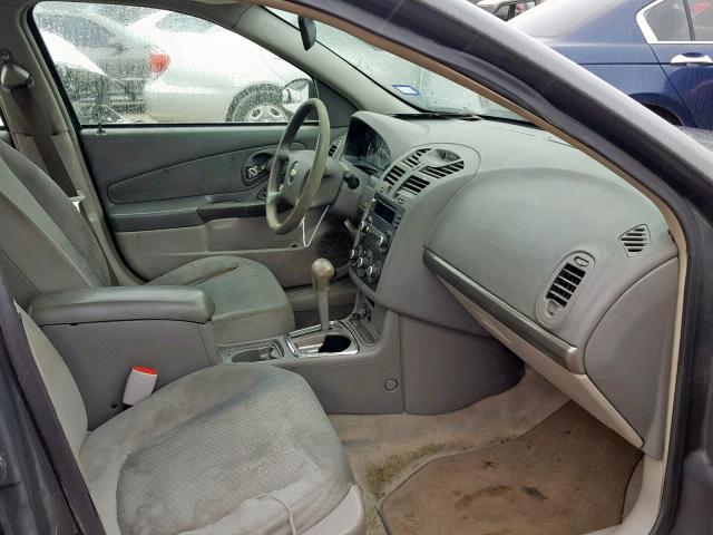 1G1ZS58F98F139374 - 2008 CHEVROLET MALIBU LS Boz foto 5