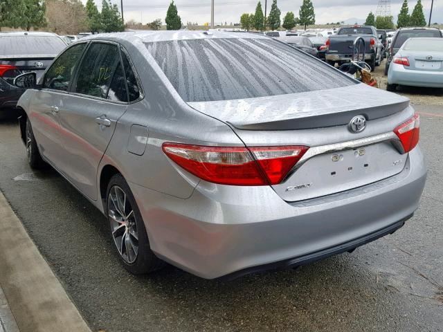 4T1BF1FK0HU328461 - 2017 TOYOTA CAMRY LE SILVER photo 3