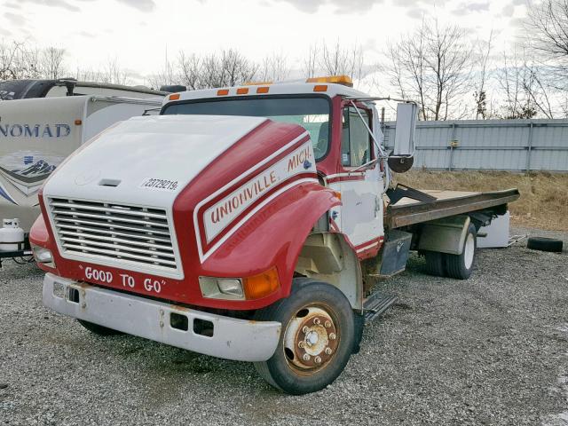 1HTSCABM2WH574604 - 1998 INTERNATIONAL 4000 4700 RED photo 2