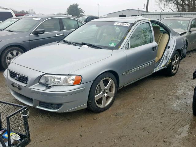 YV1RH527762519657 - 2006 VOLVO S60 R Күміс фото 2