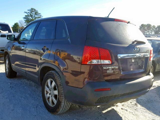 5XYKT3A12BG174366 - 2011 KIA SORENTO BA BROWN photo 3