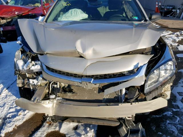 1G11B5SA8GF125622 - 2016 CHEVROLET MALIBU LIM 金色 照片 7