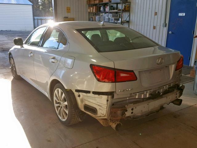 JTHCK262885026001 - 2008 LEXUS IS 250 SILVER photo 3