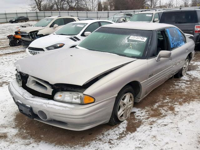 1G2HX52K4WH215972 - 1998 PONTIAC BONNEVILLE GRAY photo 2