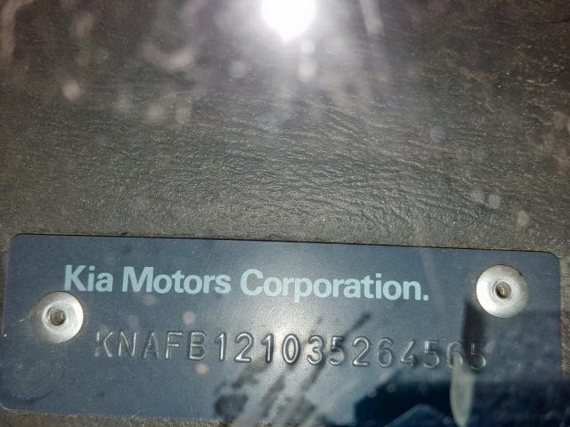 KNAFB121035264565 - 2003 KIA SPECTRA BA RED photo 10