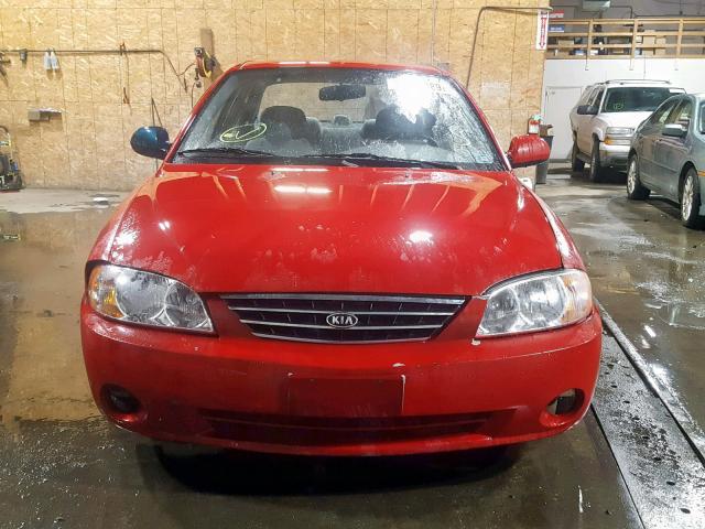 KNAFB121035264565 - 2003 KIA SPECTRA BA RED photo 9