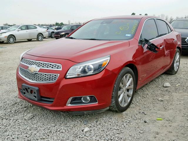 1G11H5SA6DF137231 - 2013 CHEVROLET MALIBU LTZ წითელი ფოტო 2