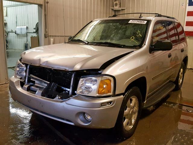 1GKDT13S672158518 - 2007 GMC ENVOY SILVER photo 2