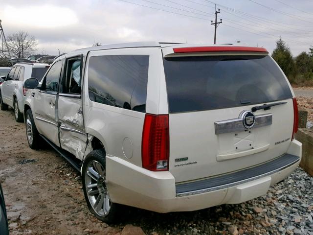 1GYS4KEF1BR162640 - 2011 CADILLAC ESCALADE E WHITE photo 3