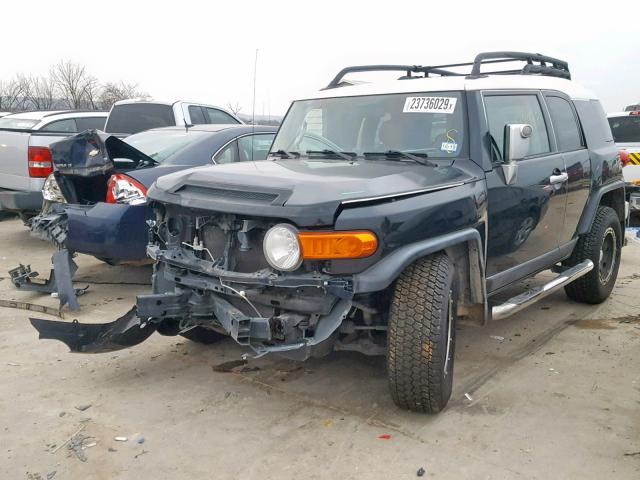 JTEZU11F38K002549 - 2008 TOYOTA FJ CRUISER BLACK photo 2