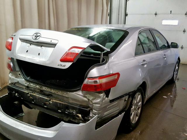 4T1BK46K79U081471 - 2009 TOYOTA CAMRY SE SILVER photo 4