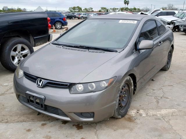 2HGFG12628H501946 - 2008 HONDA CIVIC LX GRAY photo 2