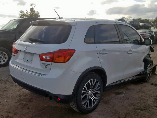 JA4AP3AW0GZ039059 - 2016 MITSUBISHI OUTLANDER WHITE photo 4