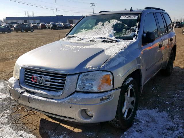 1GKDT13SX72110715 - 2007 GMC ENVOY SILVER photo 2