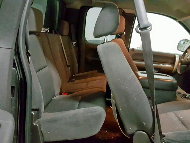 2GCEC19JX71679224 - 2007 CHEVROLET SILVERADO 黑色 照片 6