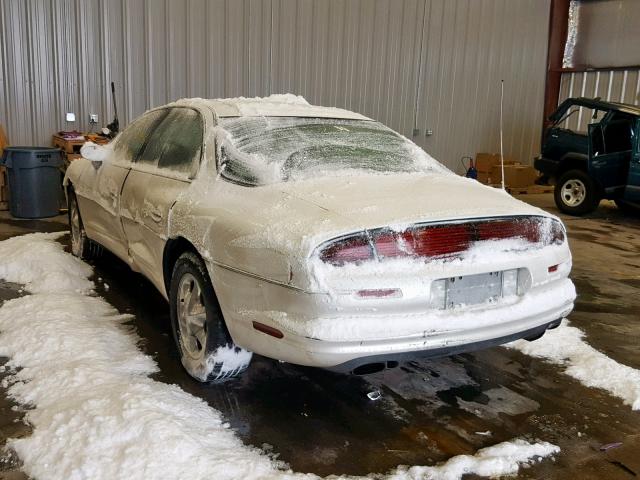 1G3GR62C9X4108277 - 1999 OLDSMOBILE AURORA WHITE photo 3