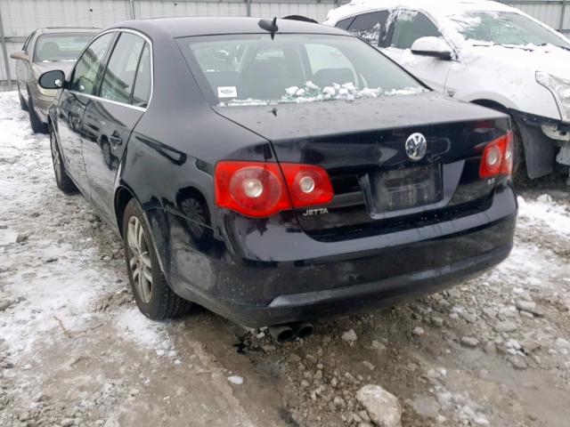 3VWSF71K85M634772 - 2005 VOLKSWAGEN NEW JETTA BLACK photo 3