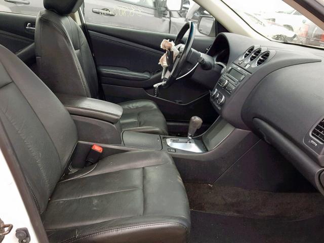 1N4AL21E79N526682 - 2009 NISSAN ALTIMA 2.5 WHITE photo 5