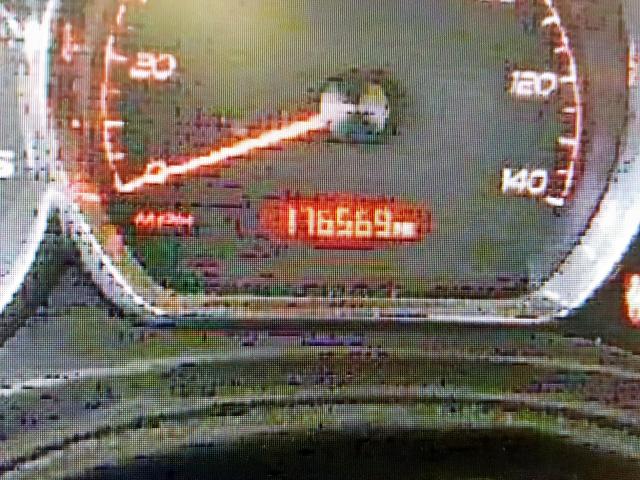 1G2ZG57N184101218 - 2008 PONTIAC G6 BASE SILVER photo 8