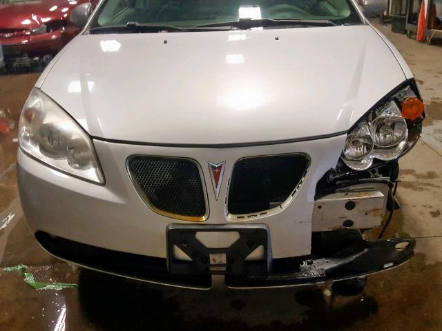 1G2ZG57N184101218 - 2008 PONTIAC G6 BASE SILVER photo 9