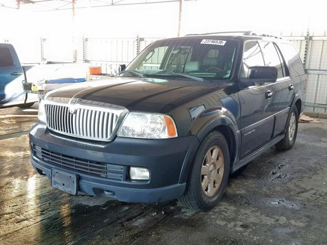 5LMFU27565LJ08018 - 2005 LINCOLN NAVIGATOR 黑色 照片 2