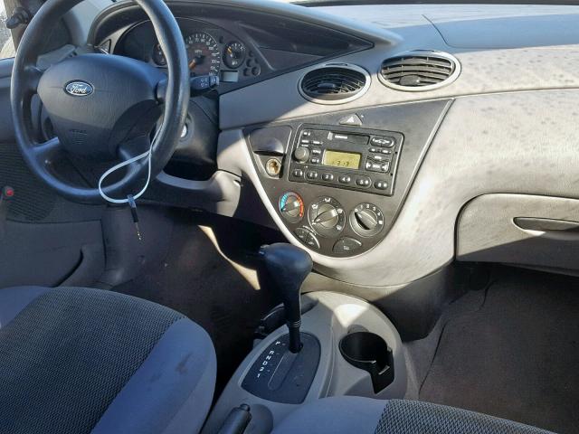 1FAFP33PX4W152473 - 2004 FORD FOCUS LX SILVER photo 9