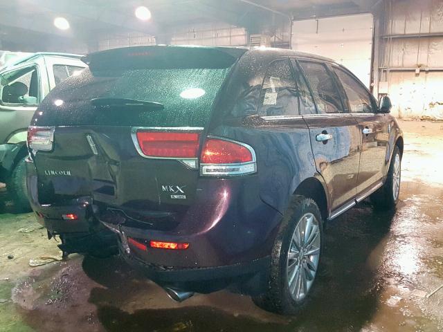 2LMDJ8JK3BBJ27324 - 2011 LINCOLN MKX MAROON photo 4