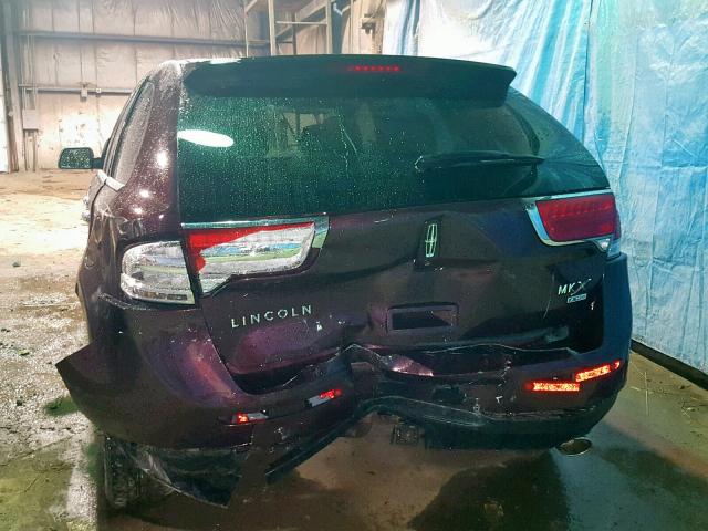 2LMDJ8JK3BBJ27324 - 2011 LINCOLN MKX MAROON photo 9