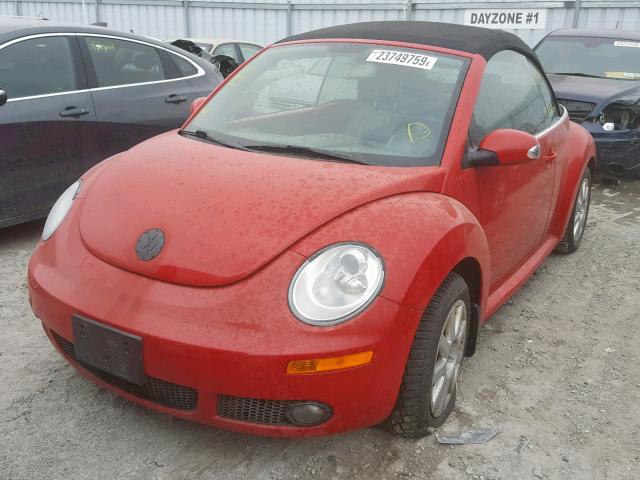 3VWRF21Y97M401265 - 2007 VOLKSWAGEN NEW BEETLE Qırmızı foto 2