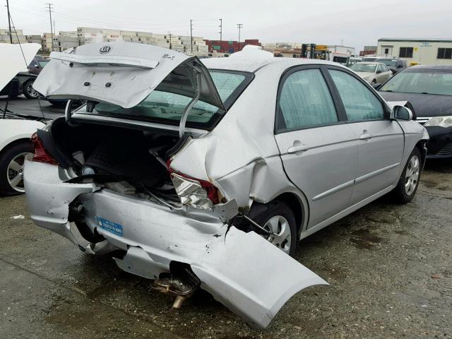 KNAFE122985529426 - 2008 KIA SPECTRA EX SILVER photo 4