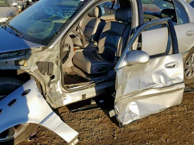 1G4CU541944129558 - 2004 BUICK PARK AVENU SILVER photo 9