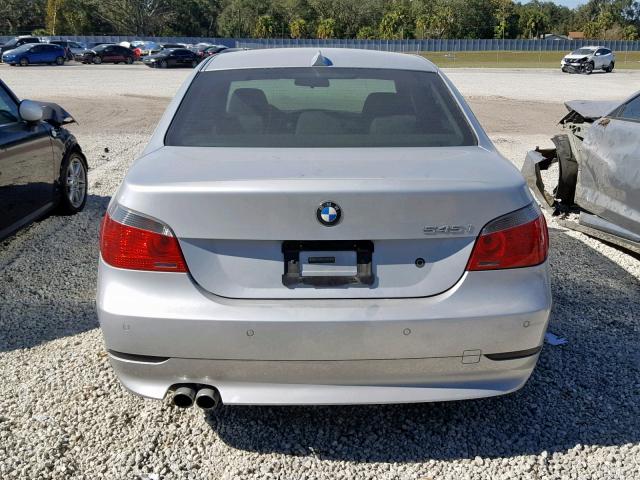 WBANB33504B087530 - 2004 BMW 545 I SILVER photo 10