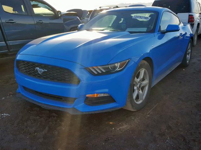 1FA6P8AM9H5226709 - 2017 FORD MUSTANG BLUE photo 2