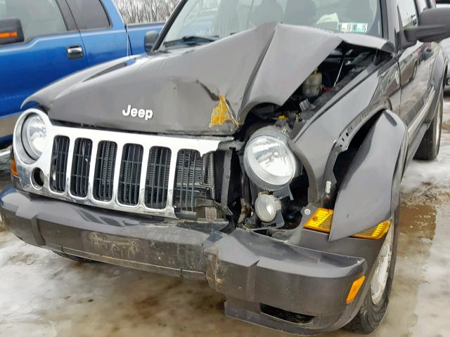 1J4GL58KX5W596306 - 2005 JEEP LIBERTY LI BROWN photo 9