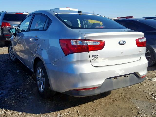 KNADM4A36H6038585 - 2017 KIA RIO LX SILVER photo 3