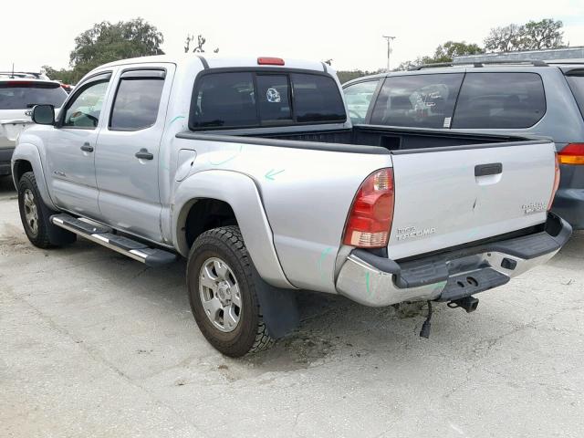 3TMJU62N48M051790 - 2008 TOYOTA TACOMA DOU SILVER photo 3