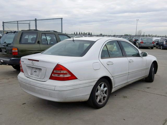 WDBRF61J51F092316 - 2001 MERCEDES-BENZ C 240 WHITE photo 4