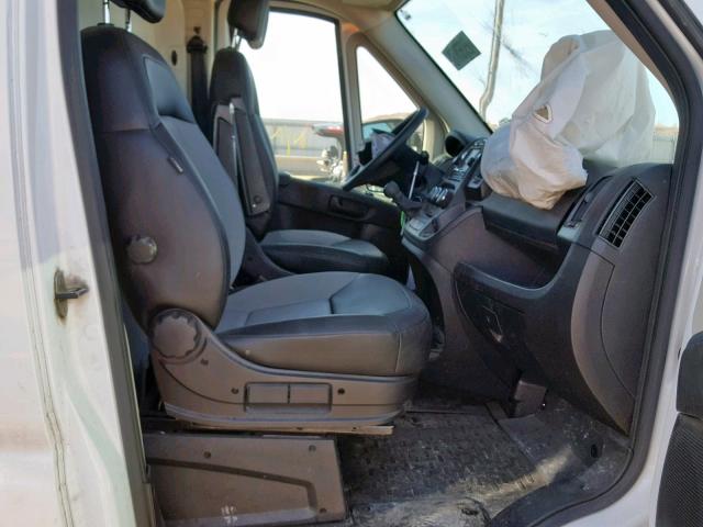 3C6URVJGXHE521334 - 2017 RAM PROMASTER 白色 照片 5