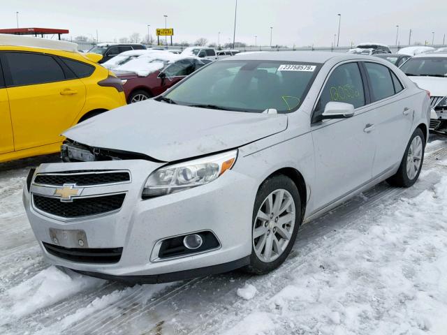 1G11E5SA7DF334210 - 2013 CHEVROLET MALIBU 2LT SILVER photo 2