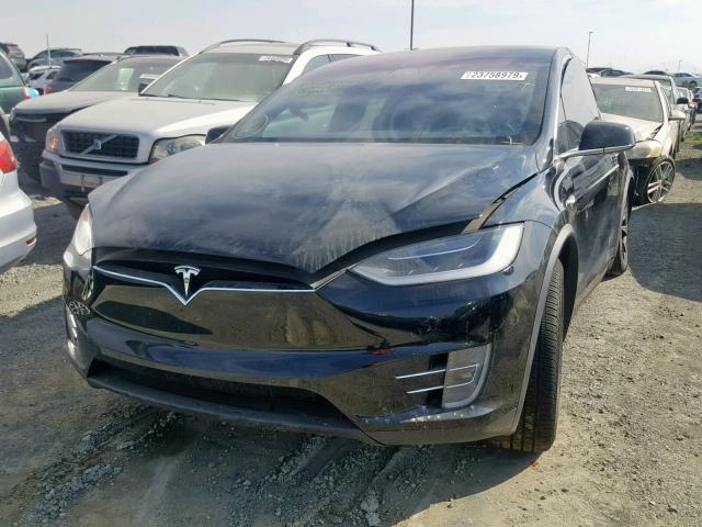 5YJXCAE27HF077189 - 2017 TESLA MODEL X BLACK photo 2