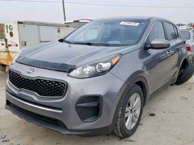 KNDPM3AC0H7080397 - 2017 KIA SPORTAGE L GRAY photo 2