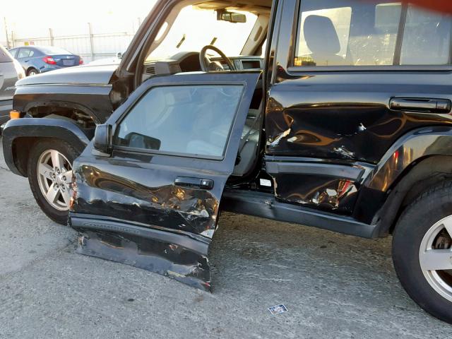 1J8HH48K87C607788 - 2007 JEEP COMMANDER BLACK photo 9