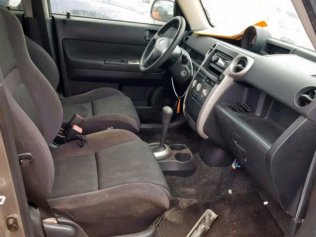 JTLKT324050208473 - 2005 TOYOTA SCION XB Сұр фото 5