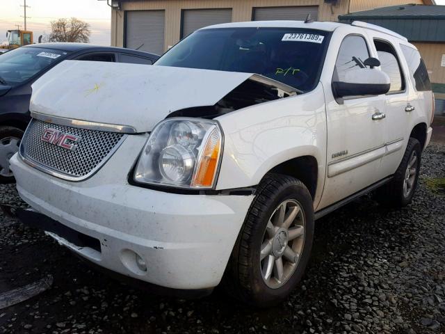 1GKFK63807J382158 - 2007 GMC YUKON DENA WHITE photo 2