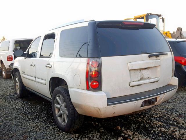 1GKFK63807J382158 - 2007 GMC YUKON DENA WHITE photo 3