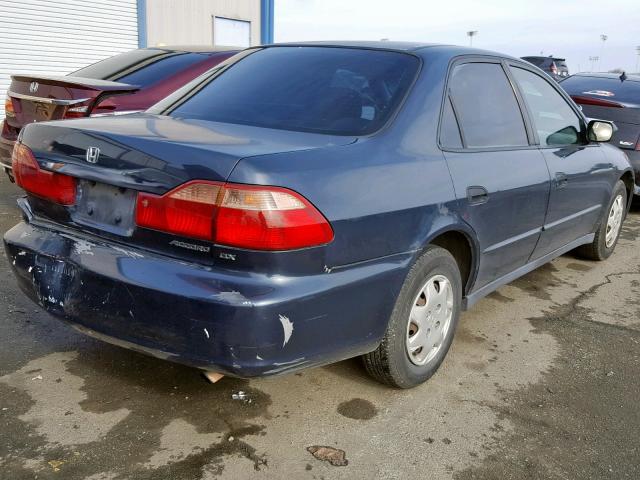 1HGCF8542WA001709 - 1998 HONDA ACCORD DX BLUE photo 4