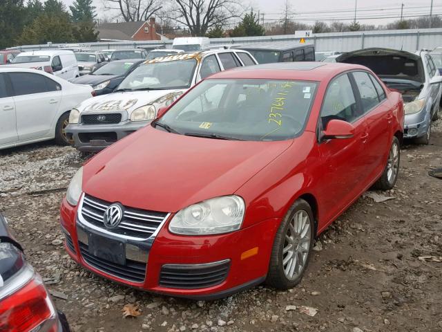 3VWRJ71K88M152871 - 2008 VOLKSWAGEN JETTA WOLF RED photo 2