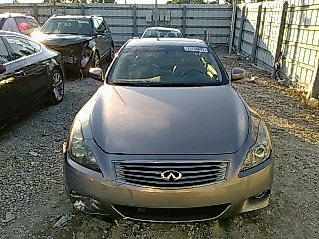 JNKCV64E89M607274 - 2009 INFINITI G37 BASE GRAY photo 9